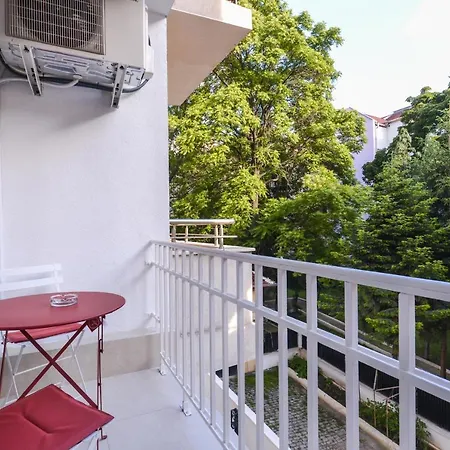 Apartament Mocca Next To Crystal Garden And Russian Church By Flat Mаnager