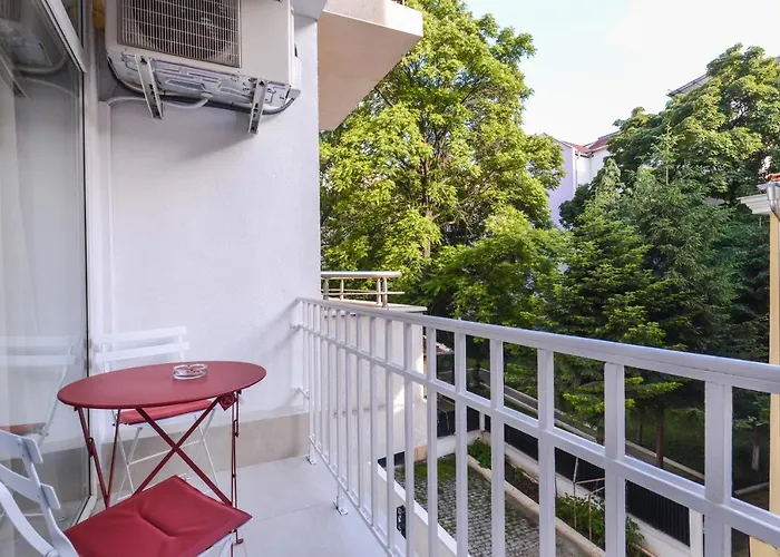 Appartamento Mocca Next To Crystal Garden And Russian Church By Flat Mаnager